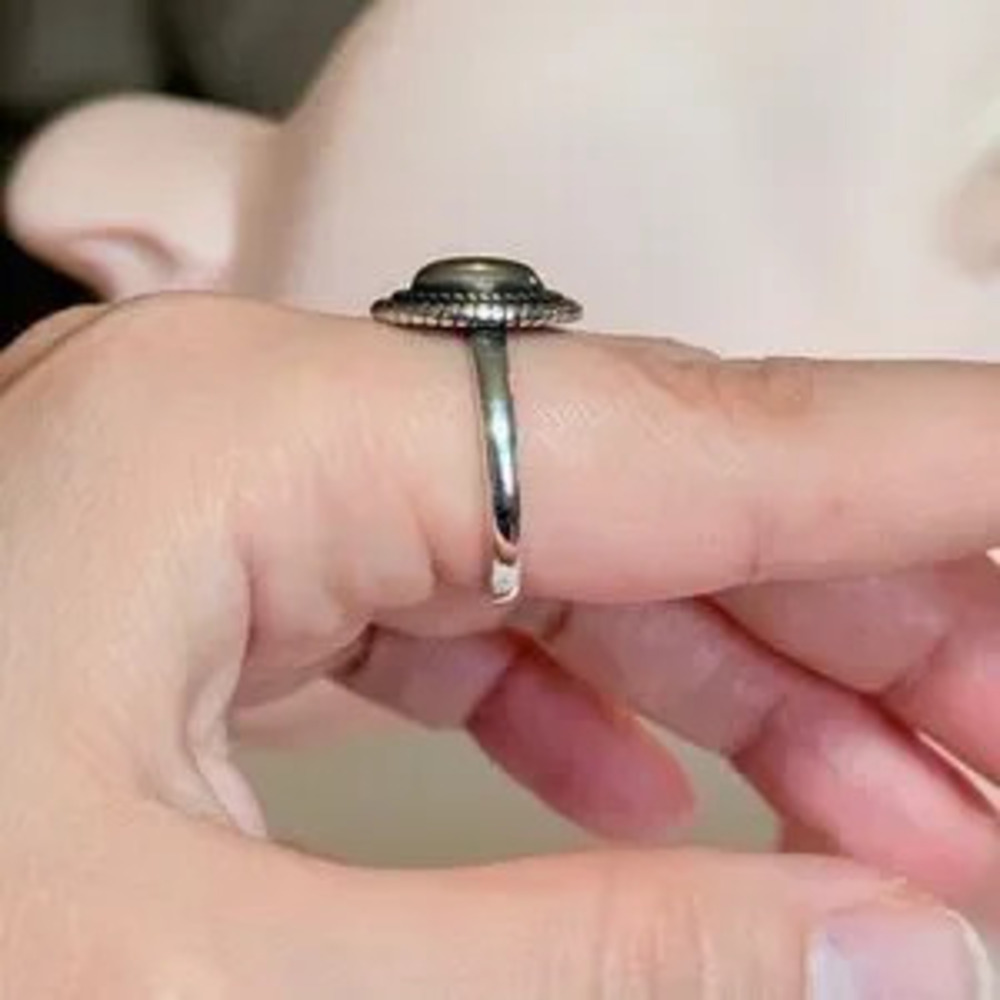 S925 Silver Statement Ring - Picture 5 of 9